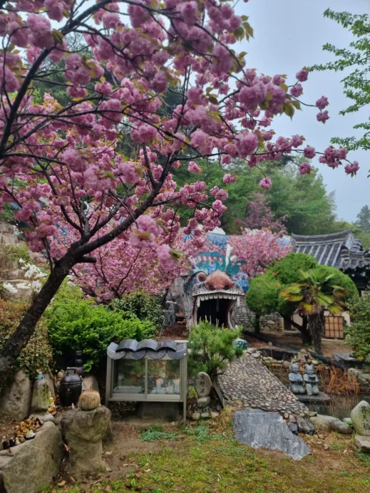 Pohang, Chilpodaewonsa Temple, storage