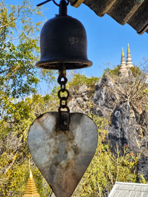 Wat Chalermprakiat, Bell Over Hilltops